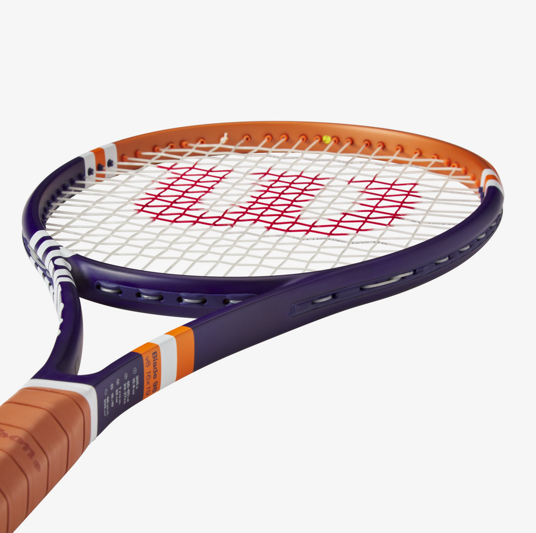 Wilson Roland Garros BLADE 98 16x19 V8 Tennis Racket