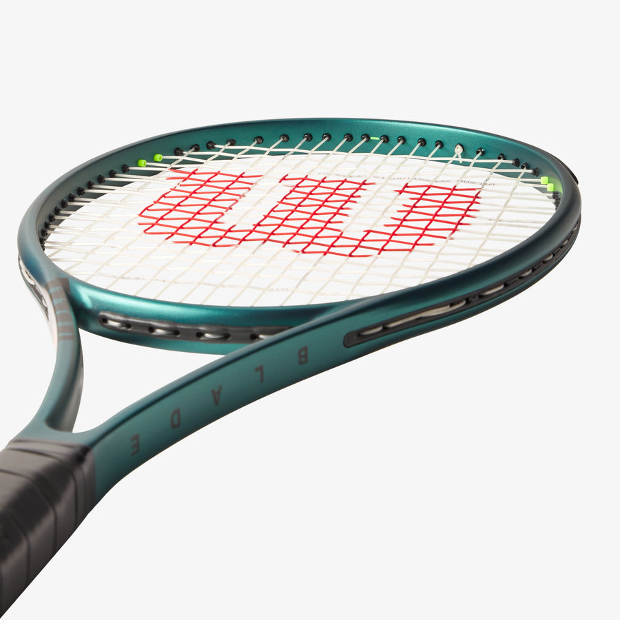 2024 Wilson BLADE 98 16x19 V9 Tennis Racket